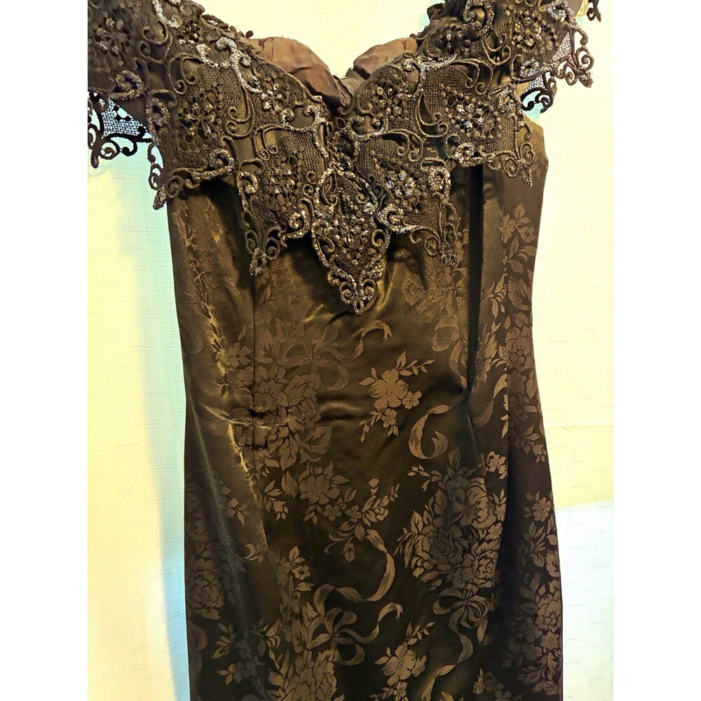 Vtg. Scott McClintock Black Floral Jacquard Sheath V-Neck Beaded Lace Dress